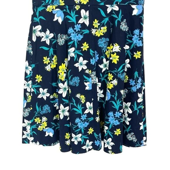 Draper James Elliston Floral Love Circle Dress - Picture 9 of 10